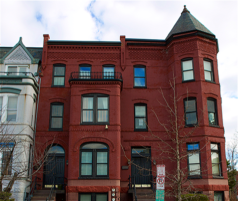 CAPITAL COURT CONDOMINIUMS